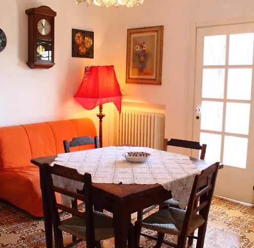 Re Piano Apartmán